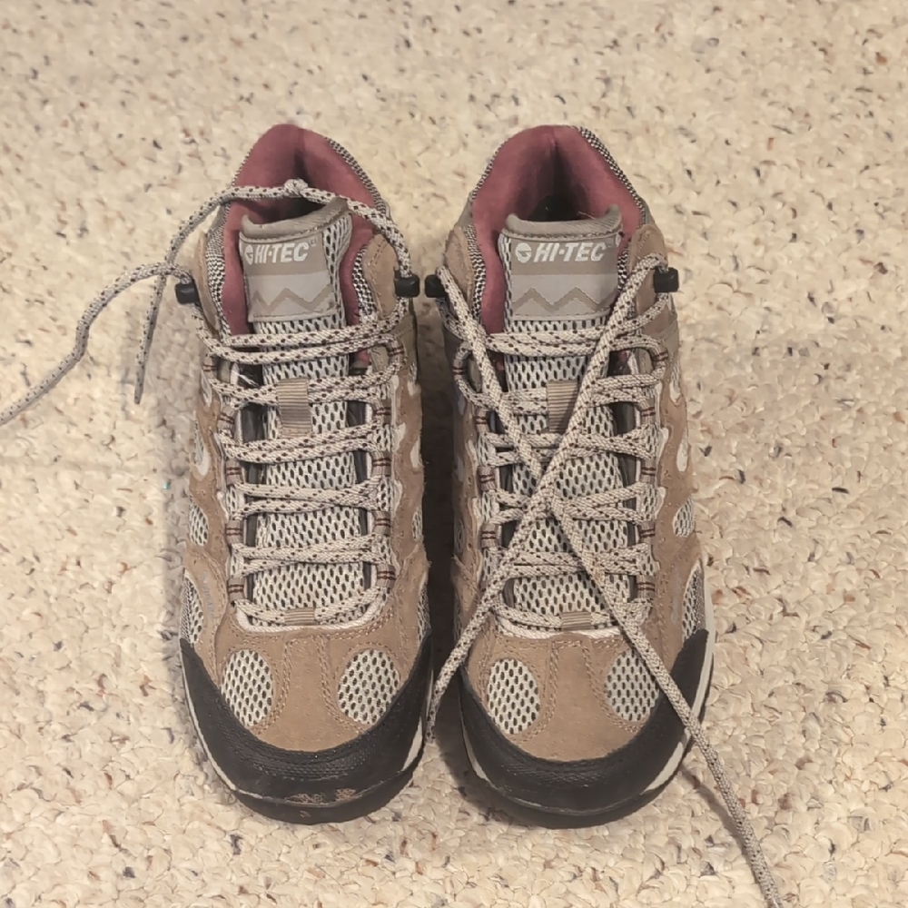 Hi-Tec Women's Tan and Black Athletic Shoes